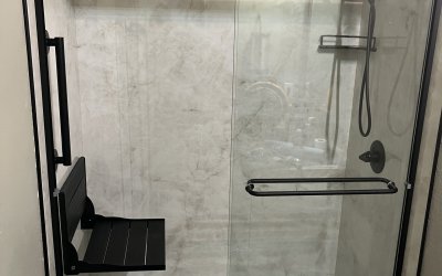 Article / Luxurious Durable Surround Kits for Every Bath or Shower
